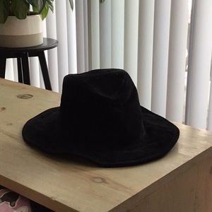 Never Worn Black Suede-like hat